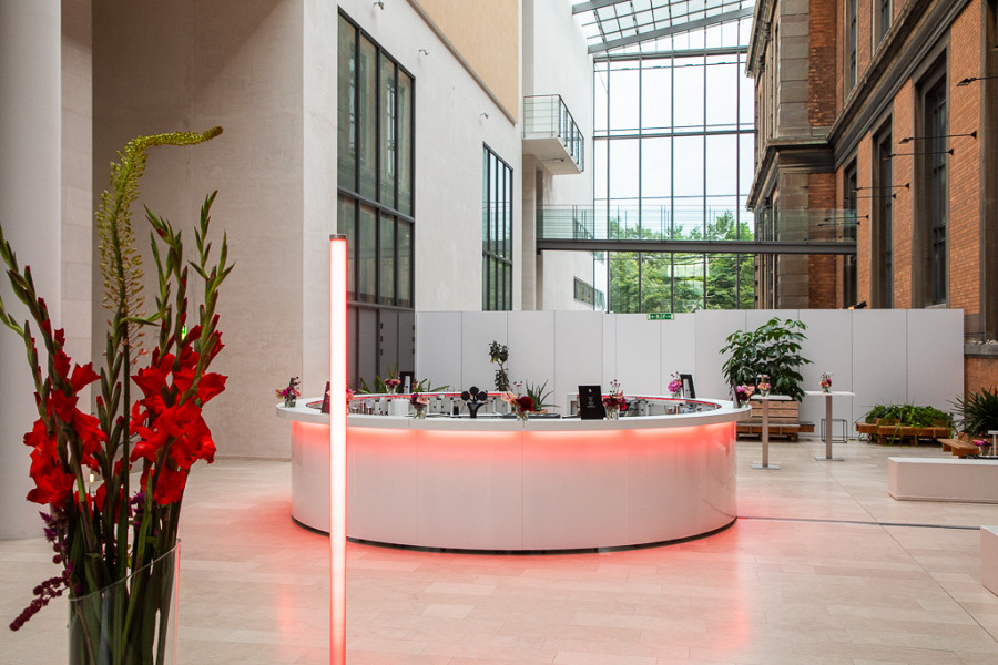 Revestimento especial de 360 graus para bar de cocktails redondo