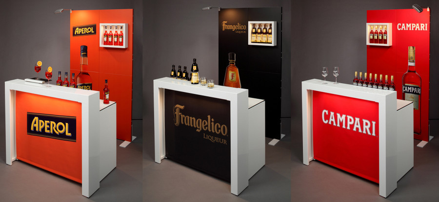 Promotionstand mit unterschiedlichen Branding-Sets