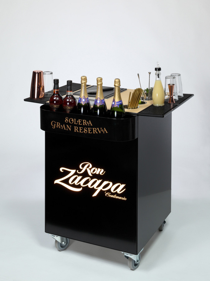 Contador de promoções rolável para Ron Zacapa.