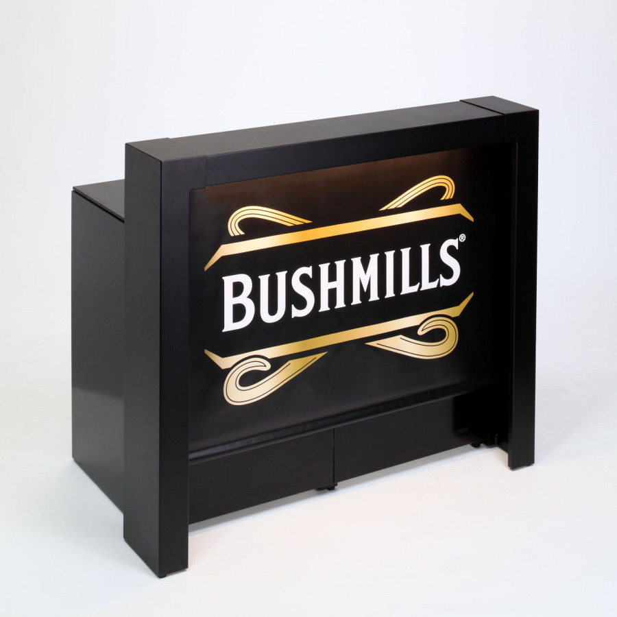 mobile Cocktailbar mit Branding für Bushmills.