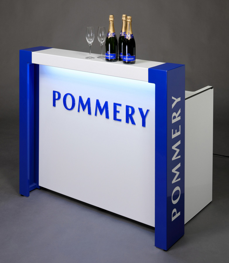 Bar de champanhe móvel para Pommery.